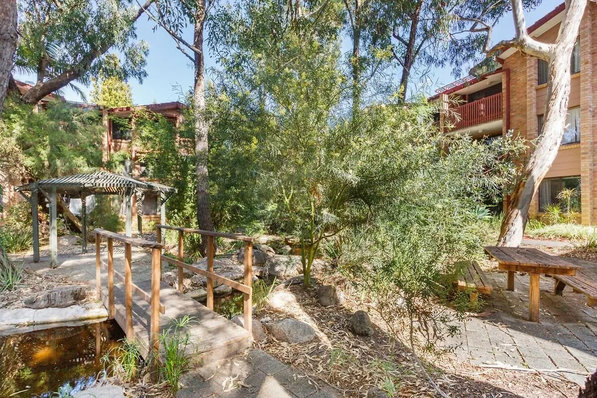 The Lake House Perth Guest house